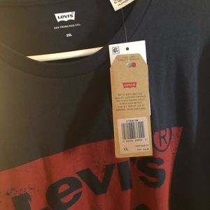 Graphic Levi shirt